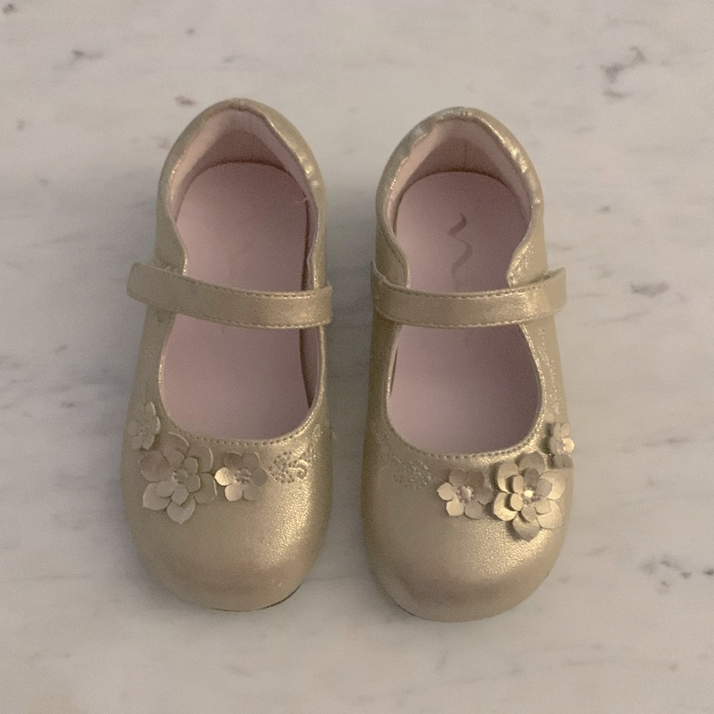 Nina gold metallic leather dress shoes